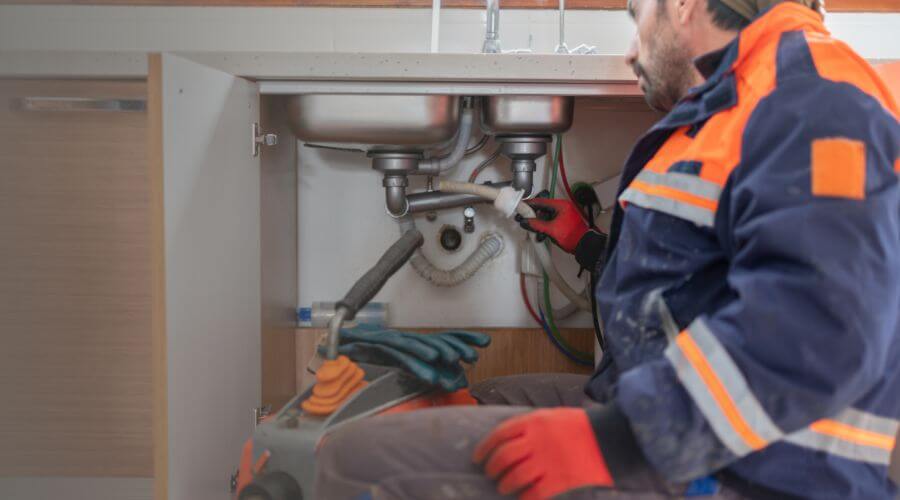 Professional slab leak plumber services in Whitewright, TX